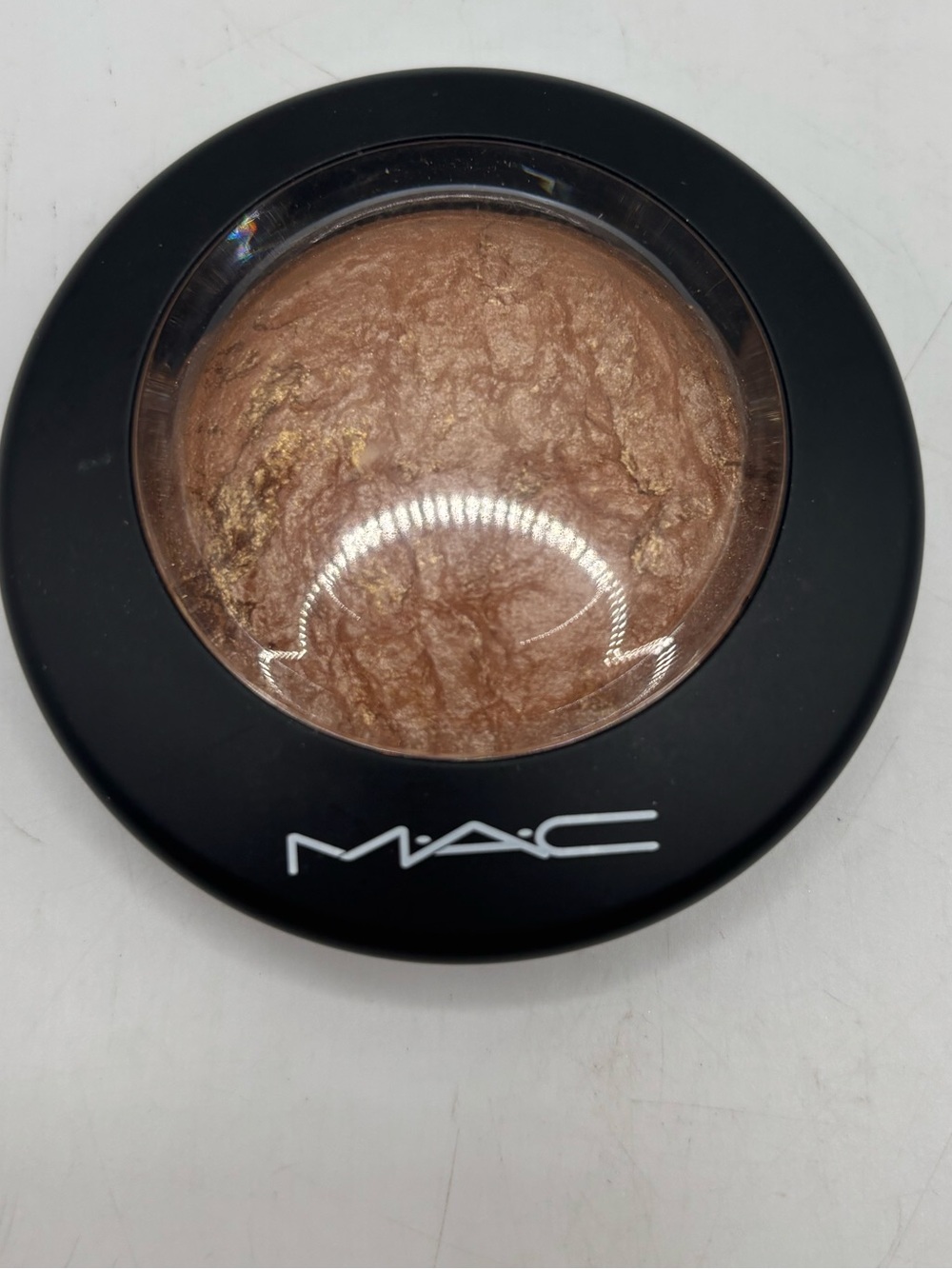 MAC Global Glow Bronzer Mineralized Skinfinish  Tested